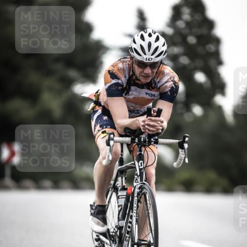 21.06.2026 - 29. Vierlanden-Triathlon H.Heesch http://msf.ph/oto/9910168 21.06.2026 09:30:41 Radfahren 147, 159, 248 meine-sportfotos.de