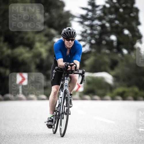 21.06.2026 - 29. Vierlanden-Triathlon H.Heesch http://msf.ph/oto/9910171 21.06.2026 11:57:49 Radfahren 759, 804 meine-sportfotos.de