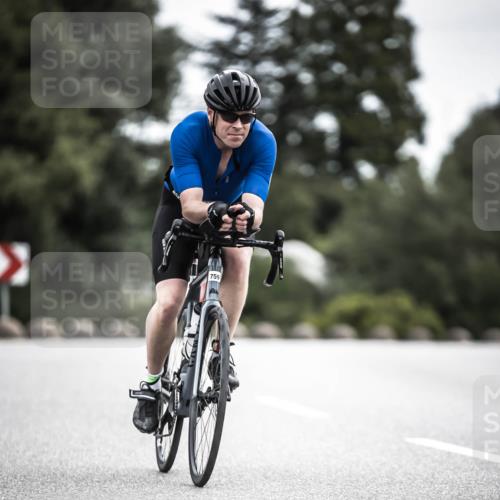 21.06.2026 - 29. Vierlanden-Triathlon H.Heesch http://msf.ph/oto/9910176 21.06.2026 11:57:50 Radfahren 759, 804 meine-sportfotos.de
