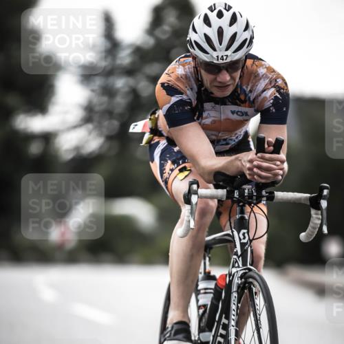 21.06.2026 - 29. Vierlanden-Triathlon H.Heesch http://msf.ph/oto/9910179 21.06.2026 09:30:42 Radfahren 147, 159, 248 meine-sportfotos.de