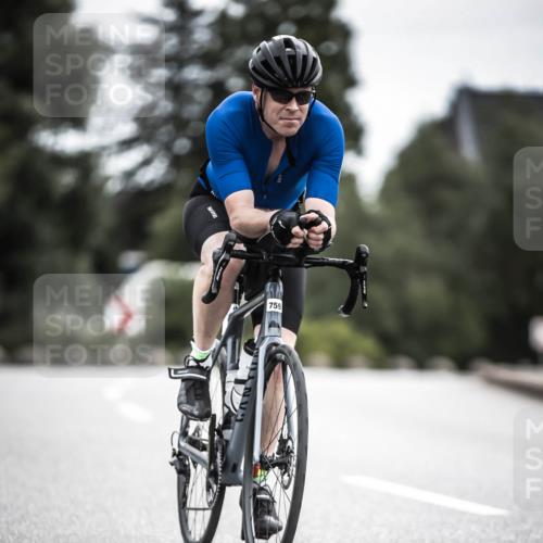 21.06.2026 - 29. Vierlanden-Triathlon H.Heesch http://msf.ph/oto/9910186 21.06.2026 11:57:50 Radfahren 759, 804 meine-sportfotos.de