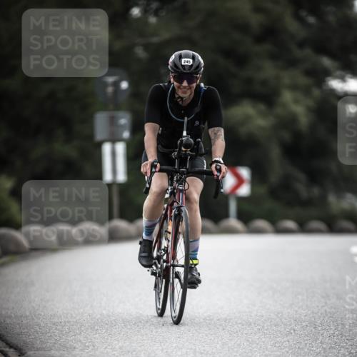 21.06.2026 - 29. Vierlanden-Triathlon H.Heesch http://msf.ph/oto/9910216 21.06.2026 09:31:06 Radfahren 2, 115, 124, 167, 245 meine-sportfotos.de