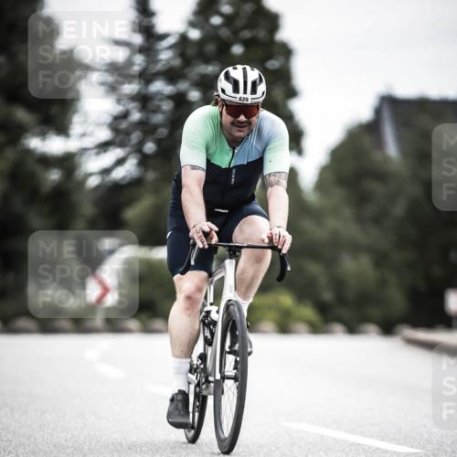 21.06.2026 - 29. Vierlanden-Triathlon H.Heesch http://msf.ph/oto/9910239 21.06.2026 11:58:11 Radfahren 629, 670, 684, 782, 800, 823 meine-sportfotos.de