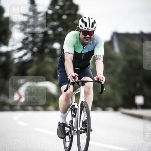 21.06.2026 - 29. Vierlanden-Triathlon H.Heesch http://msf.ph/oto/9910245 21.06.2026 11:58:12 Radfahren 629, 670, 684, 782, 800 meine-sportfotos.de