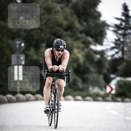 21.06.2026 - 29. Vierlanden-Triathlon H.Heesch http://msf.ph/oto/9910311 21.06.2026 11:58:56 Radfahren 257, 809, 902 meine-sportfotos.de