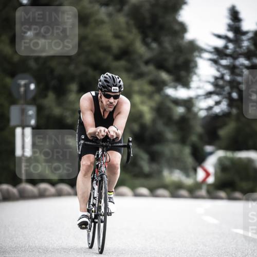 21.06.2026 - 29. Vierlanden-Triathlon H.Heesch http://msf.ph/oto/9910313 21.06.2026 11:58:56 Radfahren 257, 809, 902 meine-sportfotos.de