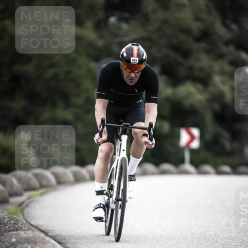 21.06.2026 - 29. Vierlanden-Triathlon H.Heesch http://msf.ph/oto/9910350 21.06.2026 11:59:05 Radfahren 683, 899 meine-sportfotos.de