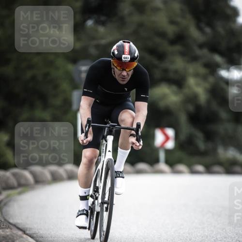 21.06.2026 - 29. Vierlanden-Triathlon H.Heesch http://msf.ph/oto/9910354 21.06.2026 11:59:05 Radfahren 683, 899 meine-sportfotos.de