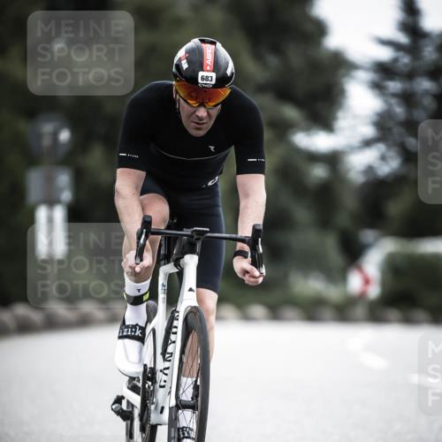 21.06.2026 - 29. Vierlanden-Triathlon H.Heesch http://msf.ph/oto/9910367 21.06.2026 11:59:05 Radfahren 683, 899 meine-sportfotos.de