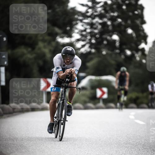 21.06.2026 - 29. Vierlanden-Triathlon H.Heesch http://msf.ph/oto/9910372 21.06.2026 09:32:06 Radfahren 50, 126, 131, 175, 205, 220, 275 meine-sportfotos.de