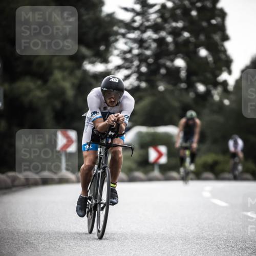 21.06.2026 - 29. Vierlanden-Triathlon H.Heesch http://msf.ph/oto/9910376 21.06.2026 09:32:06 Radfahren 50, 126, 131, 175, 205, 220, 275 meine-sportfotos.de