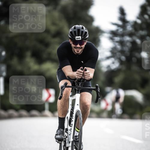21.06.2026 - 29. Vierlanden-Triathlon H.Heesch http://msf.ph/oto/9910394 21.06.2026 11:59:17 Radfahren 97, 645, 654, 735, 845 meine-sportfotos.de