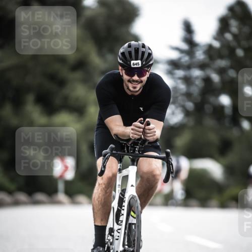 21.06.2026 - 29. Vierlanden-Triathlon H.Heesch http://msf.ph/oto/9910398 21.06.2026 11:59:17 Radfahren 97, 645, 654, 735, 845 meine-sportfotos.de
