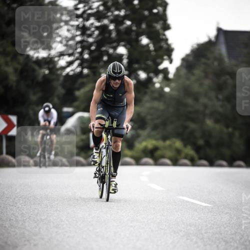 21.06.2026 - 29. Vierlanden-Triathlon H.Heesch http://msf.ph/oto/9910404 21.06.2026 09:32:08 Radfahren 48, 131, 175, 205, 220, 275 meine-sportfotos.de