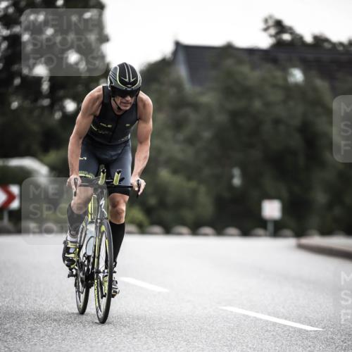 21.06.2026 - 29. Vierlanden-Triathlon H.Heesch http://msf.ph/oto/9910413 21.06.2026 09:32:09 Radfahren 48, 131, 175, 205, 220, 275 meine-sportfotos.de