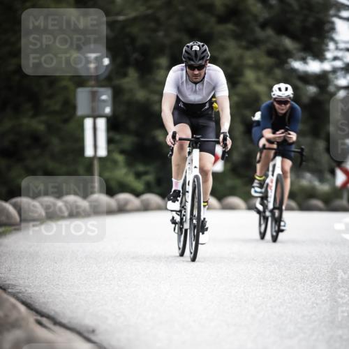 21.06.2026 - 29. Vierlanden-Triathlon H.Heesch http://msf.ph/oto/9910427 21.06.2026 11:59:22 Radfahren 271, 735, 845 meine-sportfotos.de