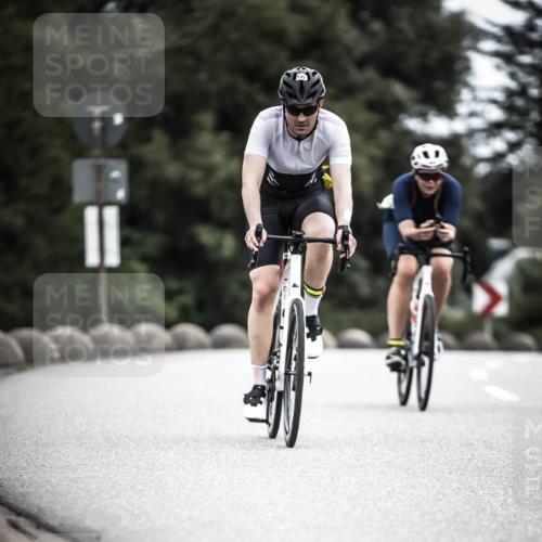21.06.2026 - 29. Vierlanden-Triathlon H.Heesch http://msf.ph/oto/9910437 21.06.2026 11:59:22 Radfahren 271, 735, 845 meine-sportfotos.de