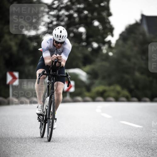21.06.2026 - 29. Vierlanden-Triathlon H.Heesch http://msf.ph/oto/9910448 21.06.2026 09:33:16 Radfahren 68 meine-sportfotos.de