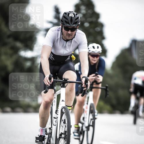 21.06.2026 - 29. Vierlanden-Triathlon H.Heesch http://msf.ph/oto/9910473 21.06.2026 11:59:23 Radfahren 271, 735, 845 meine-sportfotos.de