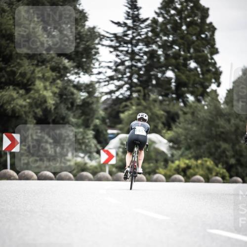 21.06.2026 - 29. Vierlanden-Triathlon H.Heesch http://msf.ph/oto/9910483 21.06.2026 11:59:49 Radfahren  meine-sportfotos.de