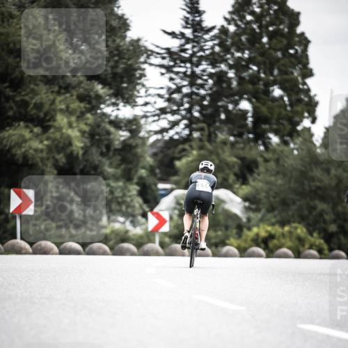 21.06.2026 - 29. Vierlanden-Triathlon H.Heesch http://msf.ph/oto/9910485 21.06.2026 11:59:49 Radfahren  meine-sportfotos.de