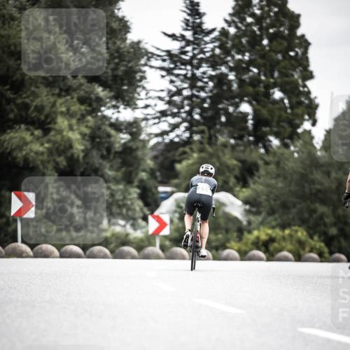 21.06.2026 - 29. Vierlanden-Triathlon H.Heesch http://msf.ph/oto/9910487 21.06.2026 11:59:49 Radfahren  meine-sportfotos.de