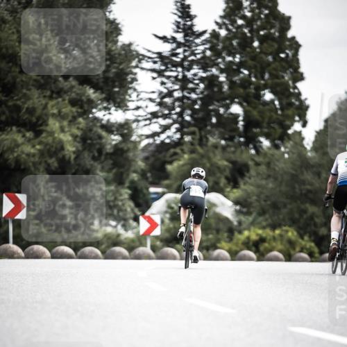 21.06.2026 - 29. Vierlanden-Triathlon H.Heesch http://msf.ph/oto/9910495 21.06.2026 11:59:49 Radfahren  meine-sportfotos.de
