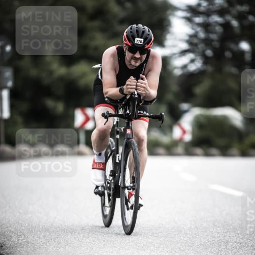 21.06.2026 - 29. Vierlanden-Triathlon H.Heesch http://msf.ph/oto/9910507 21.06.2026 12:00:04 Radfahren 217, 227, 753, 770, 883 meine-sportfotos.de