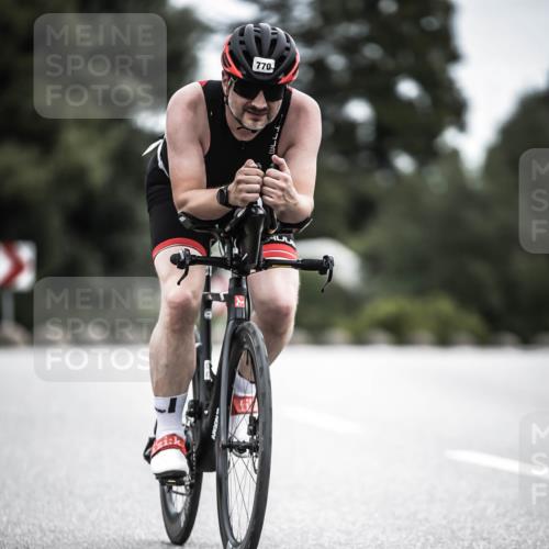 21.06.2026 - 29. Vierlanden-Triathlon H.Heesch http://msf.ph/oto/9910519 21.06.2026 12:00:05 Radfahren 227, 753, 770, 883 meine-sportfotos.de