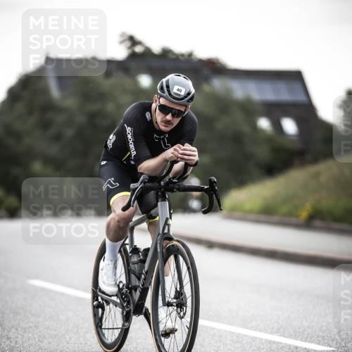 21.06.2026 - 29. Vierlanden-Triathlon H.Heesch http://msf.ph/oto/9910522 21.06.2026 09:33:57 Radfahren 40, 47, 96, 101, 153, 187 meine-sportfotos.de