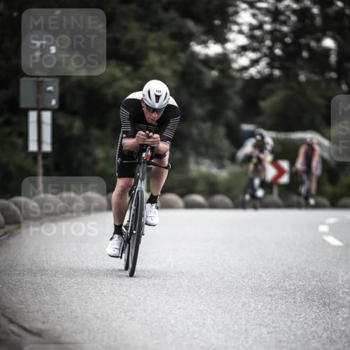 21.06.2026 - 29. Vierlanden-Triathlon H.Heesch http://msf.ph/oto/9910532 21.06.2026 09:34:01 Radfahren 39, 44, 47, 70, 153 meine-sportfotos.de