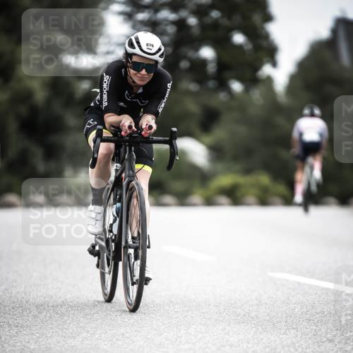 21.06.2026 - 29. Vierlanden-Triathlon H.Heesch http://msf.ph/oto/9910533 21.06.2026 12:00:24 Radfahren 295, 788, 876 meine-sportfotos.de
