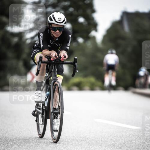 21.06.2026 - 29. Vierlanden-Triathlon H.Heesch http://msf.ph/oto/9910539 21.06.2026 12:00:24 Radfahren 295, 788, 876 meine-sportfotos.de
