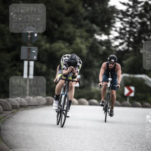 21.06.2026 - 29. Vierlanden-Triathlon H.Heesch http://msf.ph/oto/9910550 21.06.2026 09:34:05 Radfahren 39, 44, 70, 153, 296 meine-sportfotos.de