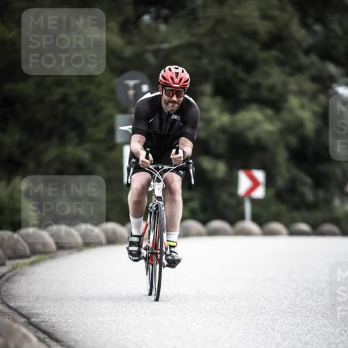 21.06.2026 - 29. Vierlanden-Triathlon H.Heesch http://msf.ph/oto/9910565 21.06.2026 12:00:33 Radfahren 658, 669, 903 meine-sportfotos.de