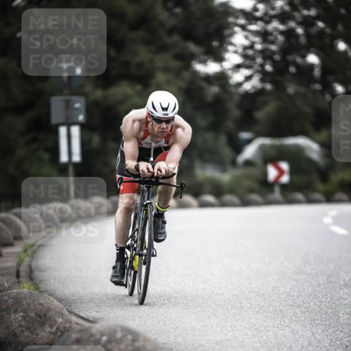 21.06.2026 - 29. Vierlanden-Triathlon H.Heesch http://msf.ph/oto/9910589 21.06.2026 09:34:48 Radfahren 26, 81, 160 meine-sportfotos.de