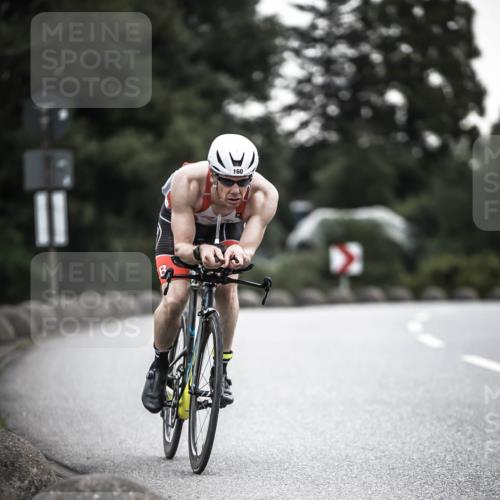 21.06.2026 - 29. Vierlanden-Triathlon H.Heesch http://msf.ph/oto/9910595 21.06.2026 09:34:48 Radfahren 26, 81, 160 meine-sportfotos.de