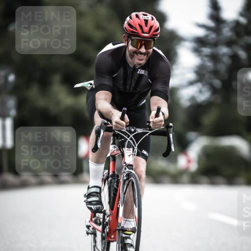 21.06.2026 - 29. Vierlanden-Triathlon H.Heesch http://msf.ph/oto/9910600 21.06.2026 12:00:34 Radfahren 658, 669, 903 meine-sportfotos.de