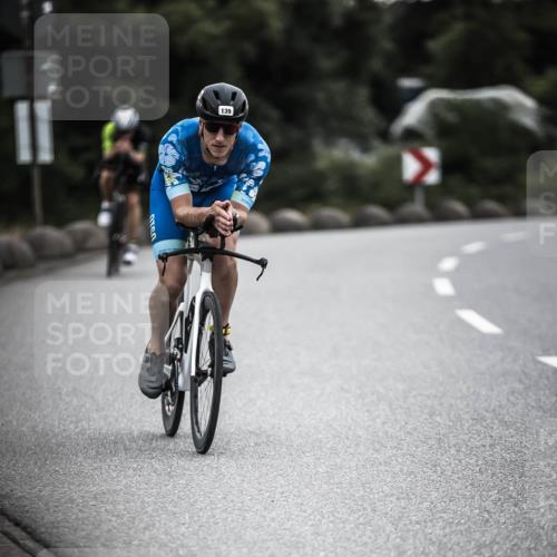 21.06.2026 - 29. Vierlanden-Triathlon H.Heesch http://msf.ph/oto/9910658 21.06.2026 09:35:37 Radfahren 9, 120, 139, 157, 179 meine-sportfotos.de