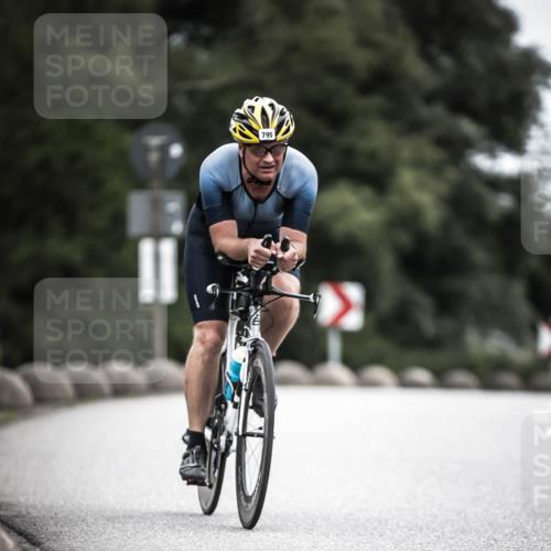 21.06.2026 - 29. Vierlanden-Triathlon H.Heesch http://msf.ph/oto/9910661 21.06.2026 12:00:50 Radfahren 237, 795 meine-sportfotos.de