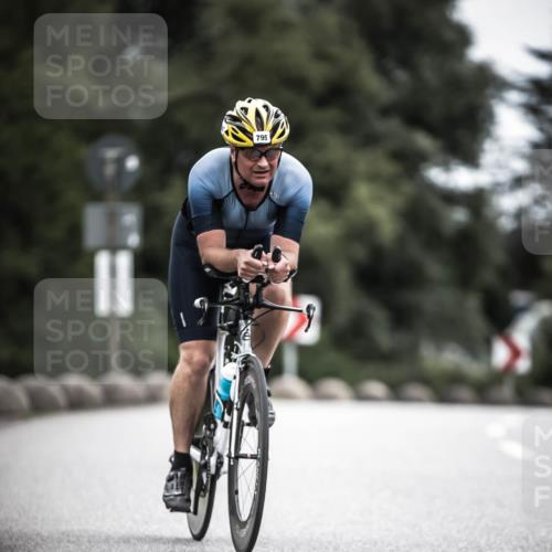 21.06.2026 - 29. Vierlanden-Triathlon H.Heesch http://msf.ph/oto/9910665 21.06.2026 12:00:50 Radfahren 237, 795 meine-sportfotos.de