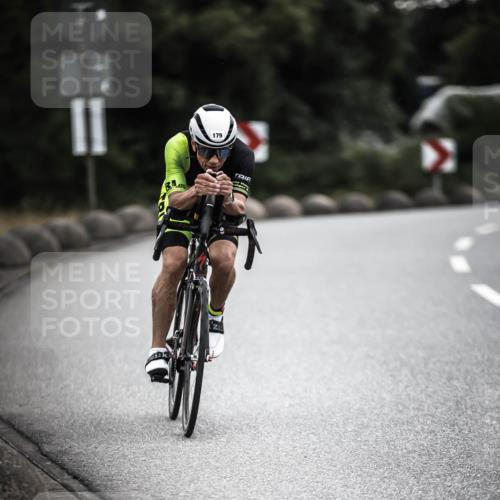 21.06.2026 - 29. Vierlanden-Triathlon H.Heesch http://msf.ph/oto/9910674 21.06.2026 09:35:39 Radfahren 9, 120, 139, 179 meine-sportfotos.de