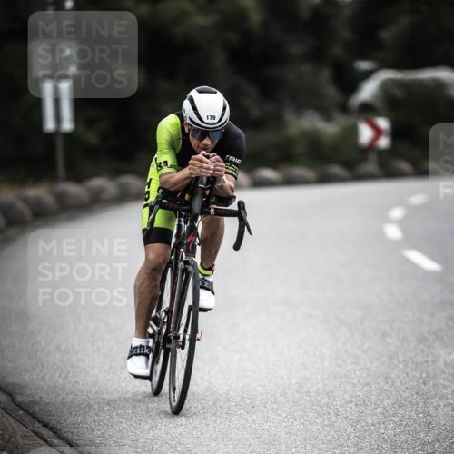 21.06.2026 - 29. Vierlanden-Triathlon H.Heesch http://msf.ph/oto/9910680 21.06.2026 09:35:39 Radfahren 9, 120, 139, 179 meine-sportfotos.de