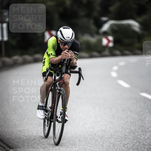 21.06.2026 - 29. Vierlanden-Triathlon H.Heesch http://msf.ph/oto/9910682 21.06.2026 09:35:39 Radfahren 9, 120, 139, 179 meine-sportfotos.de