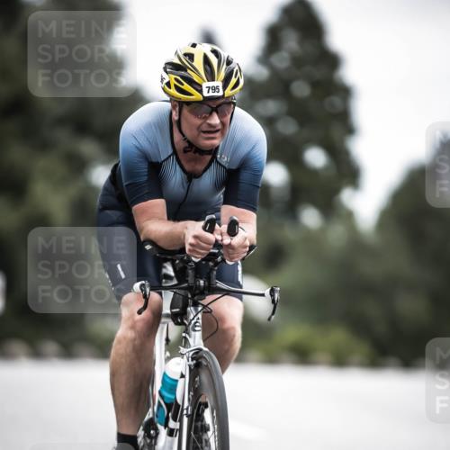 21.06.2026 - 29. Vierlanden-Triathlon H.Heesch http://msf.ph/oto/9910689 21.06.2026 12:00:50 Radfahren 237, 795 meine-sportfotos.de