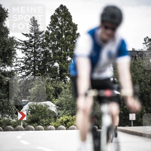 21.06.2026 - 29. Vierlanden-Triathlon H.Heesch http://msf.ph/oto/9910713 21.06.2026 12:01:02 Radfahren 664, 848 meine-sportfotos.de