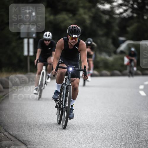 21.06.2026 - 29. Vierlanden-Triathlon H.Heesch http://msf.ph/oto/9910736 21.06.2026 09:35:51 Radfahren 86, 105, 122, 161, 198, 270, 279 meine-sportfotos.de