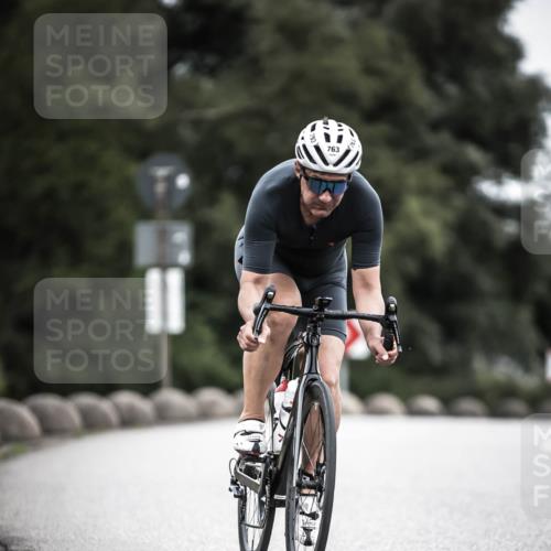 21.06.2026 - 29. Vierlanden-Triathlon H.Heesch http://msf.ph/oto/9910745 21.06.2026 12:01:53 Radfahren 252, 763 meine-sportfotos.de