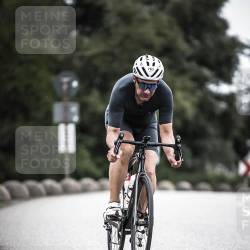 21.06.2026 - 29. Vierlanden-Triathlon H.Heesch http://msf.ph/oto/9910747 21.06.2026 12:01:54 Radfahren 252, 763 meine-sportfotos.de