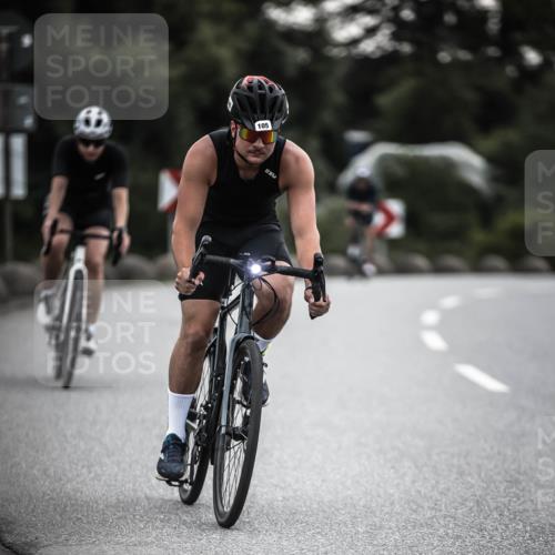 21.06.2026 - 29. Vierlanden-Triathlon H.Heesch http://msf.ph/oto/9910748 21.06.2026 09:35:52 Radfahren 86, 90, 105, 122, 161, 176, 198, 270, 279 meine-sportfotos.de